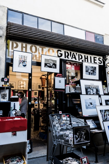 The Importance of Custom Signs